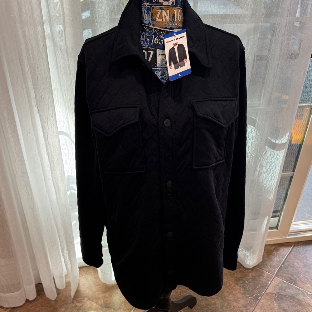 Dakine Black Quilted Lightweight Shirt Jacket